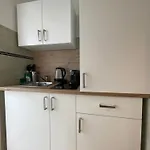 Central Mini Apartment Rhg 1
